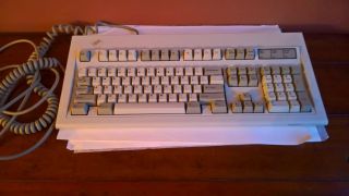 Ibm Model M 101 Clicky Keyboard (1391401) - J1 Vintage Sept 30 1987 Ps - 2