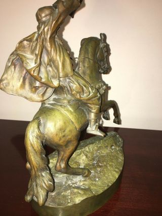 Middle Eastern Scene Bronze Sculpture Arab Man on Horse with Flag Bronze Statue 5