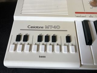 Casio Casiotone MT - 40 80s Vintage Portable Keyboard Synthesizer (Great) 8
