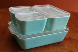 Vintage Pyrex Turquoise Refrigerator Dishes 501 501 502 503 With Pyrex Lids Dwd