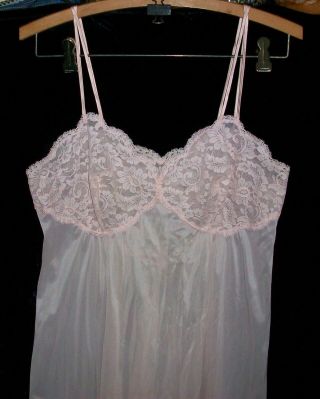 Vintage Vanity Fair Long Pink Nylon Nightgown 34 Lace Bodice & Back