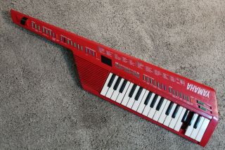 Vintage 1987 Yamaha Shs - 10r Red Keytar Fm Digital Keyboard Missing 1 Key