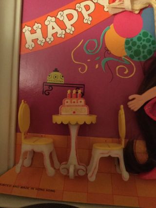 Vintage 60 ' s IDEAL Candy Flatsy Doll Happy Birthday Frame with paper hat intact 4