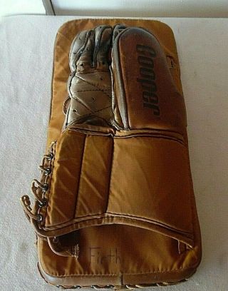 VINTAGE 1970 ' S COOPER LEATHER GOALIE GM12 FULL RIGHT BLOCKING PAD GLOVE CANADA 4
