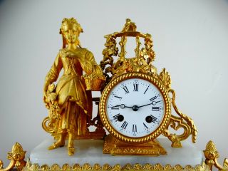 Antique Victorian French Rococo Gilt Metal Figural Striking Mantel Clock c1880 3