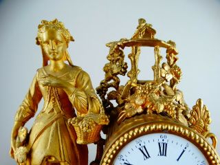Antique Victorian French Rococo Gilt Metal Figural Striking Mantel Clock c1880 4