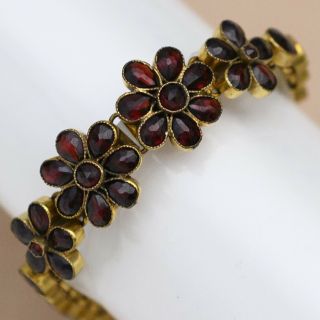 Vtg 1930’s Art Deco Almandine Bohemian Garnet Flower Link Gold Gilt Bracelet