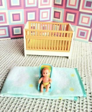 Tomy Smaller Homes Dollhouse Furniture:nursery " Baby " &baby Crib,  Mattress,