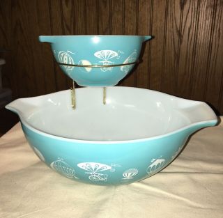 Vintage Pyrex Hot Air Balloons Turquoise Cinderella Mixing Bowl & Chip Dip Set