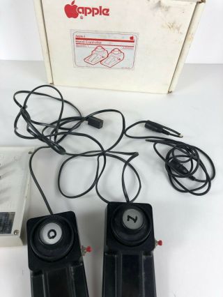 RARE Vintage Apple II Hand Controllers A2M007 with Box 8