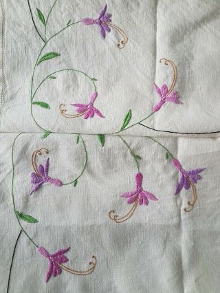 Gorgeous Fuchsia W Swirls White Vintage Hand Embroidered Tablecloth