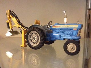 Vintage Corgi Major Toys Diecast Ford 5000 Tractor With Rear Trench Bucket No.  72