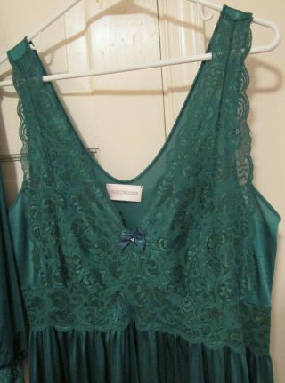 Vintage ShadowLine Emerald Green Nylon Peignoir Set w/ Robe 1X Made in USA 3