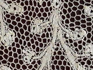 Long Late 17th C.  Flemish bobbin lace deep furnishing flounce COLLECTOR 5