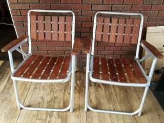 Vintage (2) Matching Mid Century Redwood Slat Aluminum Folding Lawn Chairs Patio