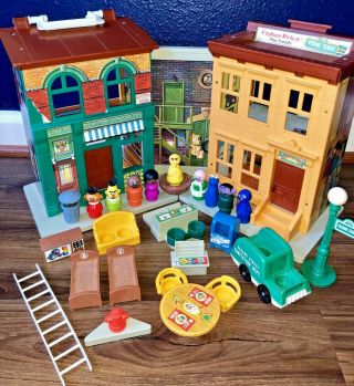 Vintage Fisher Price Little People Sesame Street Apartments 938 Nearly Complete