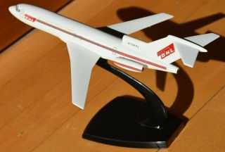 Vintage 1/200 Air Jet DHL Worldwide Boeing 727 - 100 Desktop Airplane Model 4