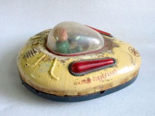 Vintage Old Battery Operated Space Surveillant Llitho Spaceship Tin Toy Japan? 4