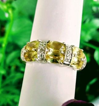 14k White Gold Vintage Yellow Sapphire & Diamond Ring 3.  5 Grams Size 7