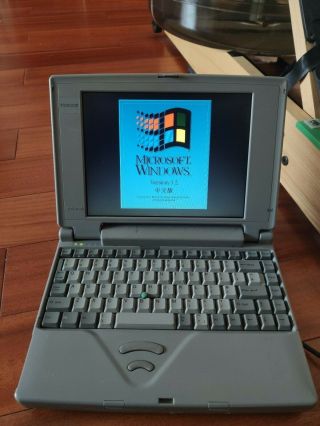 Vintage Toshiba T2150cdt Laptop Windows 3.  2