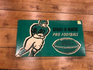 Vintage 1968 Strat - O - Matic Pro Football Board Game W/ Box Rare