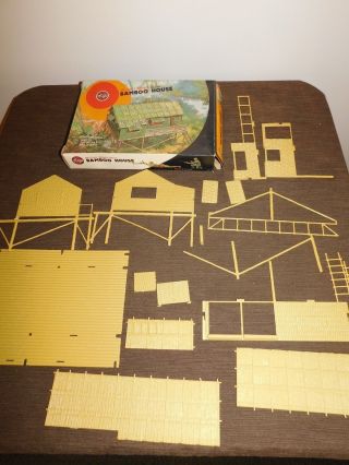 Vintage Army Toy 1973 Airfix Japanese Soldier Bamboo House Wwii Model Kit