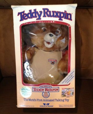 Vintage WOW 1985 TEDDY RUXPIN Bear w/ Box Books Cassette Tapes 6