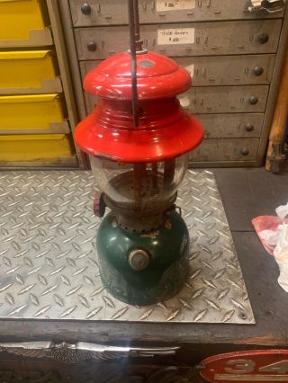 Vintage Coleman Lantern 200a 1951 Christmas Lantern 12/51 Red and Green 6