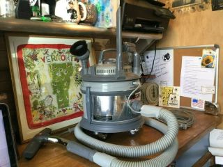 AWESOME VINTAGE PRINCESS lll VACUUM CLEANER AND STRONG 4