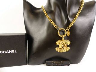 R1799 Auth Chanel Vintage Gold Plated Quilted Cc Pendant Chain Necklace