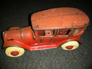 Vintage Arcade Cast Iron 1931 Ford 4 Door - Made In The Usa -