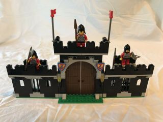 Vintage Lego Castle Black Knights Set 6059 Knight 