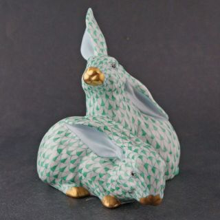 Vintage Herend Hungary Green Fishnet Bunnies Rabbits 5332 Porcelain Figurine Nr
