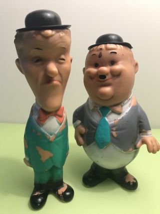 Laurel And Hardy Rubber Vintage Doll Figurines With Moving Hats