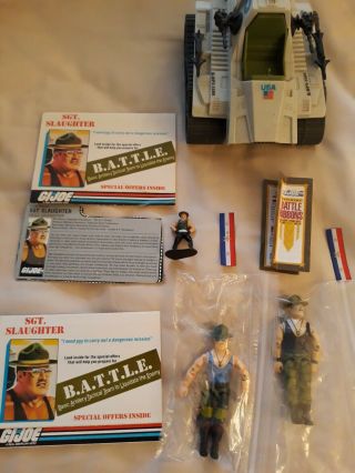 Vintage Gi Joe 1986 Tank & 2 Sgt.  Slaughters W/batons,  Battle Ribbons Mini Sarge