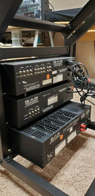 Vintage SAE 1800 Solid State Stereo Parametric EQ -,  One Owner 2