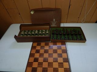 Vintage Rare Classic Games Collectors Series Chess Set 1776 Edition Vi War Usa