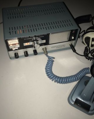 Vintage Lafayette Comstat 25 Ham Radio,  Turner SSB,  2 Transistorized Mic,  Phones 3