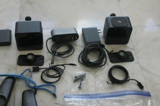 HTC VIVE Steam VR System - Virtual Reality - Rarely,  integrated speakers 5