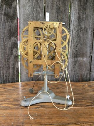Clock Maker / Repair Persons Vintage Good Quality Clock Movement Holding Stand
