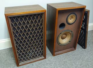 Near Pioneer CS - 33A Vintage Hi - Fi Speakers,  Fully 2