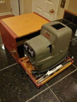 Vintage Bell & Howell Tdc Stereo Vivid Model 116 Projector W/ Case