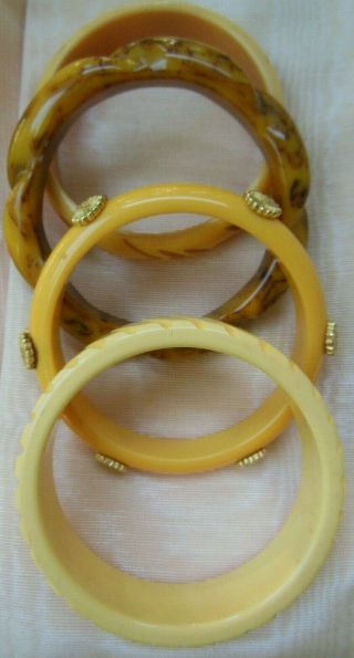 4 Vintage Bakelite Bracelets Carved Twist Applied Decoration 2