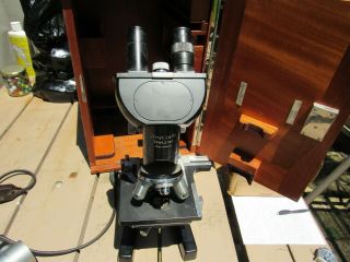 E.  Leitz Wetzlar Binocular Microscope Vintage four Optics and Great Cabinet 3