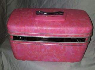 Vintage Samsonite Silhouette Pink Train/cosmetic Case W/ Key And Tray