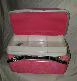 Vintage Samsonite Silhouette Pink Train/Cosmetic Case w/ KEY And Tray 5
