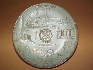 Vintage Frankoma Oklahoma 1907 8 1/2 " Plate W/ Will Rogers Memorial Tag