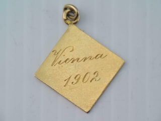 ANTIQUE 1902 SOLID 18K GOLD VIENNA GUILLOCHE ENAMEL LEAF SWEETHEART CHARM 3