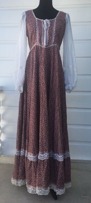 Gorgeous Gunne Sax hippie prairie festival corset Maxi dress.  Vintage 13 5