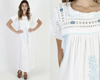 Vintage White Oaxacan Mexican Dress Floral Embroidered Crochet Lace Boho Maxi